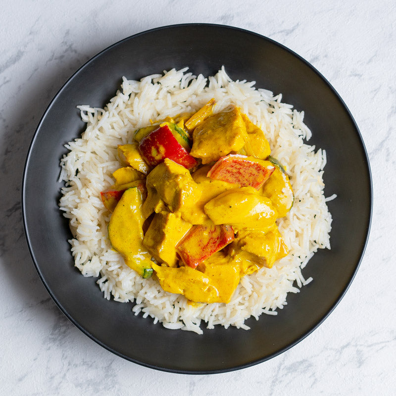 Pollo al curry con arroz