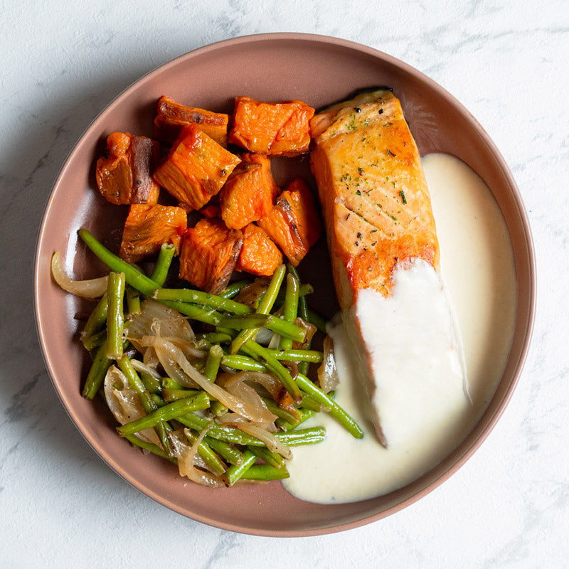 Salmón en salsa de queso de cabra