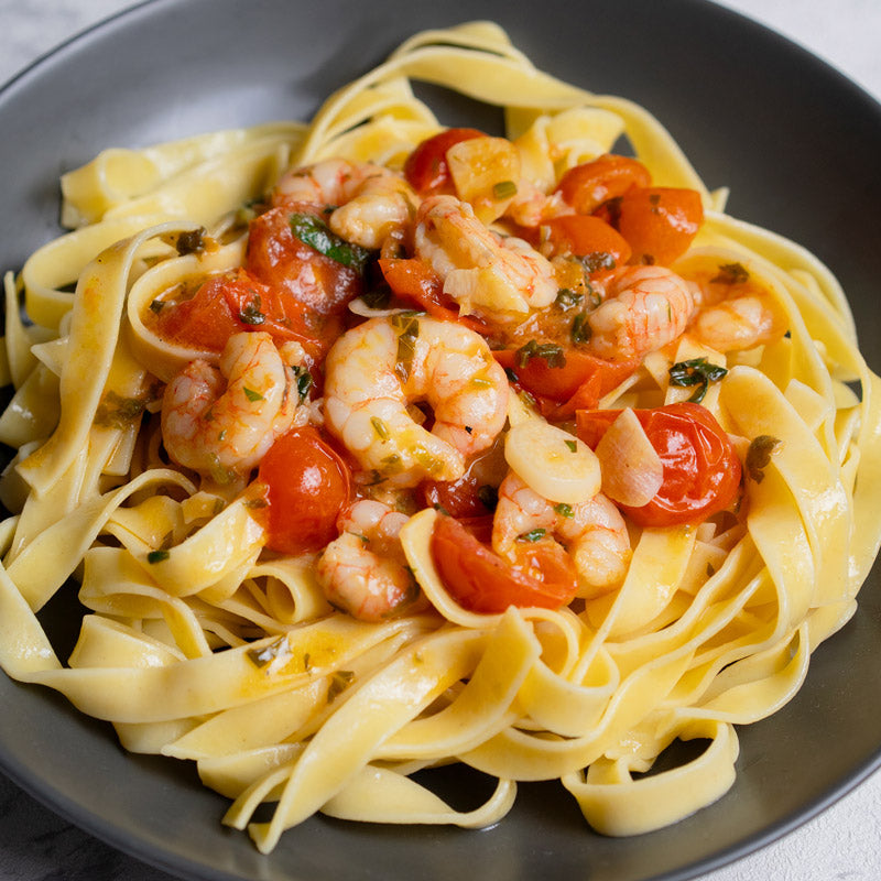 Tagliatelle con gambas a la siciliana