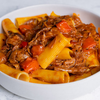 Rigatoni con ragú de ternera