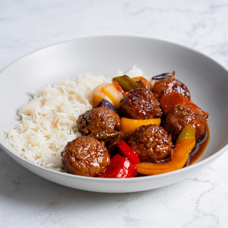 Almôndegas com molho chop suey