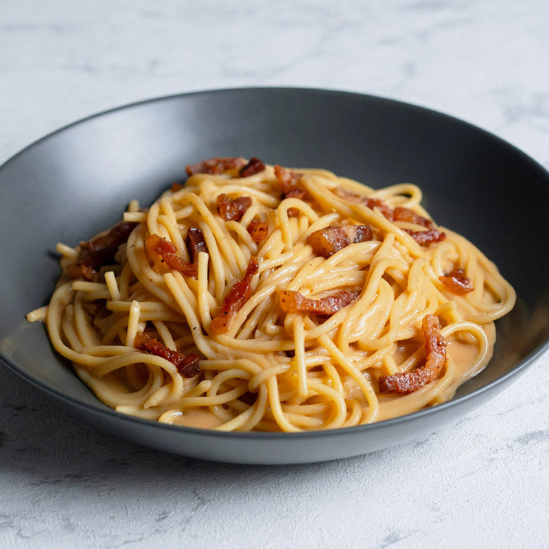 Esparguete cacio e pepe com guanciale