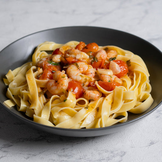 Tagliatelle con gambas a la siciliana