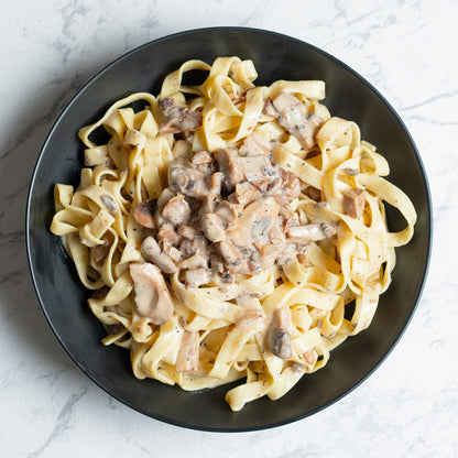 Tagliatelle con salsa al funghi trufada